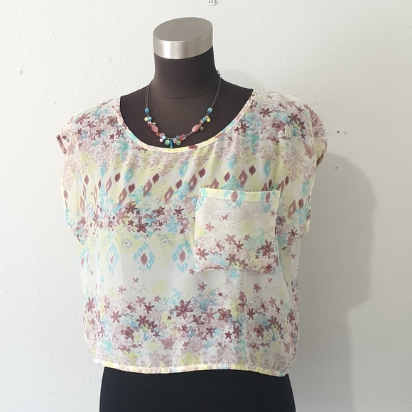 Decree Sheer Blouse Crop Top - Picture 8 of 10